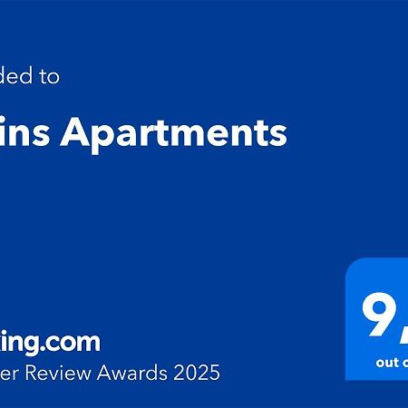 Twins Apartments Flic en Flac Экстерьер фото